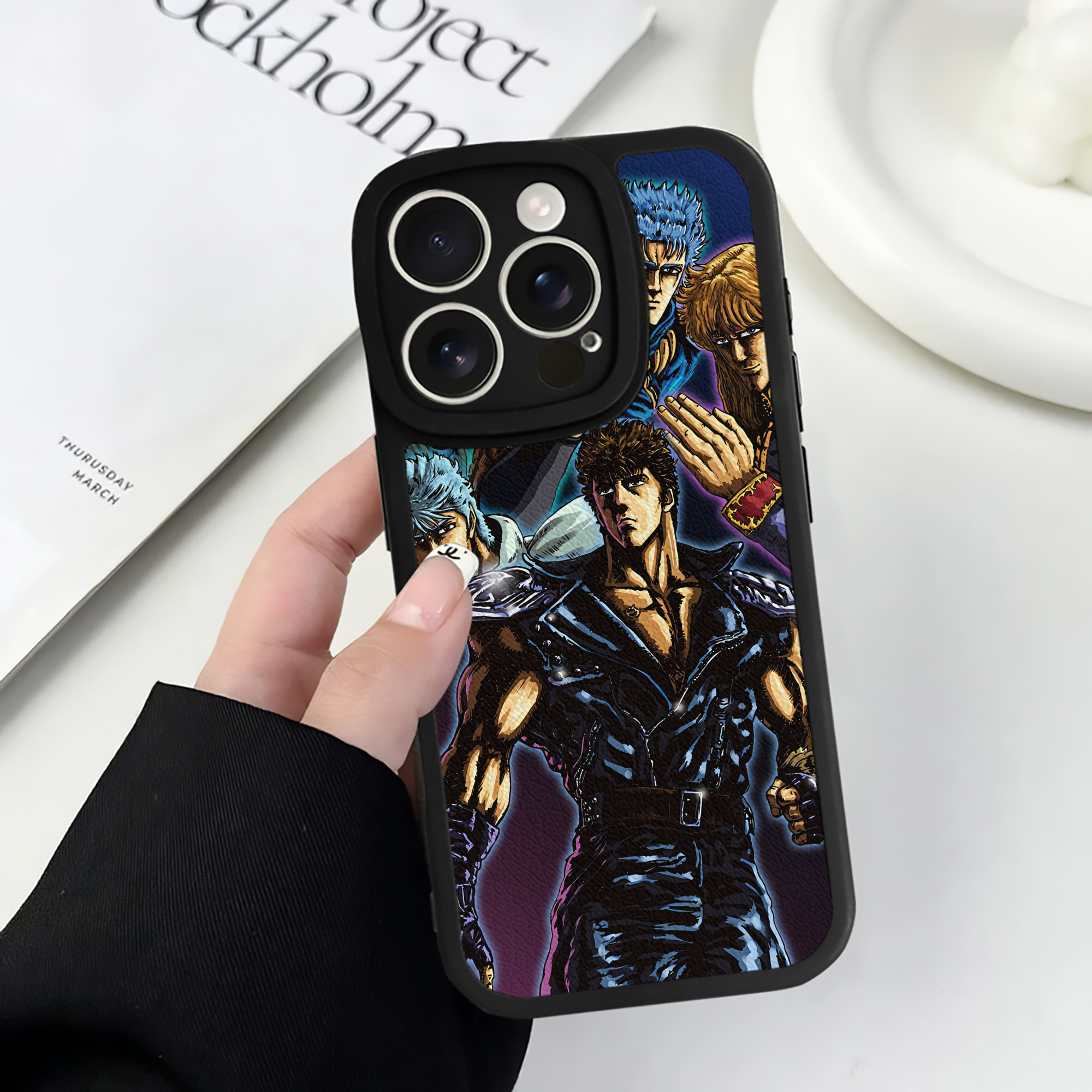 （画像用） 北斗の拳 Fist of the North Star 【iPhone 16シリーズ対応】シリコンスマホケース（レザー調） 材質：シリコン